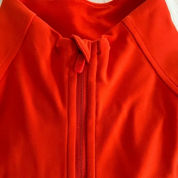 Lululemon Nulu Cropped Define Jacket - Picture 6 of 9